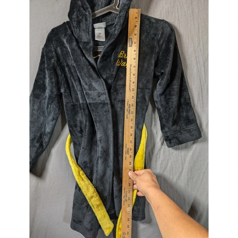 Batman Bruce Wayne Boy's Hooded Minky Fleece‎ Bathrobe (S) 6/7